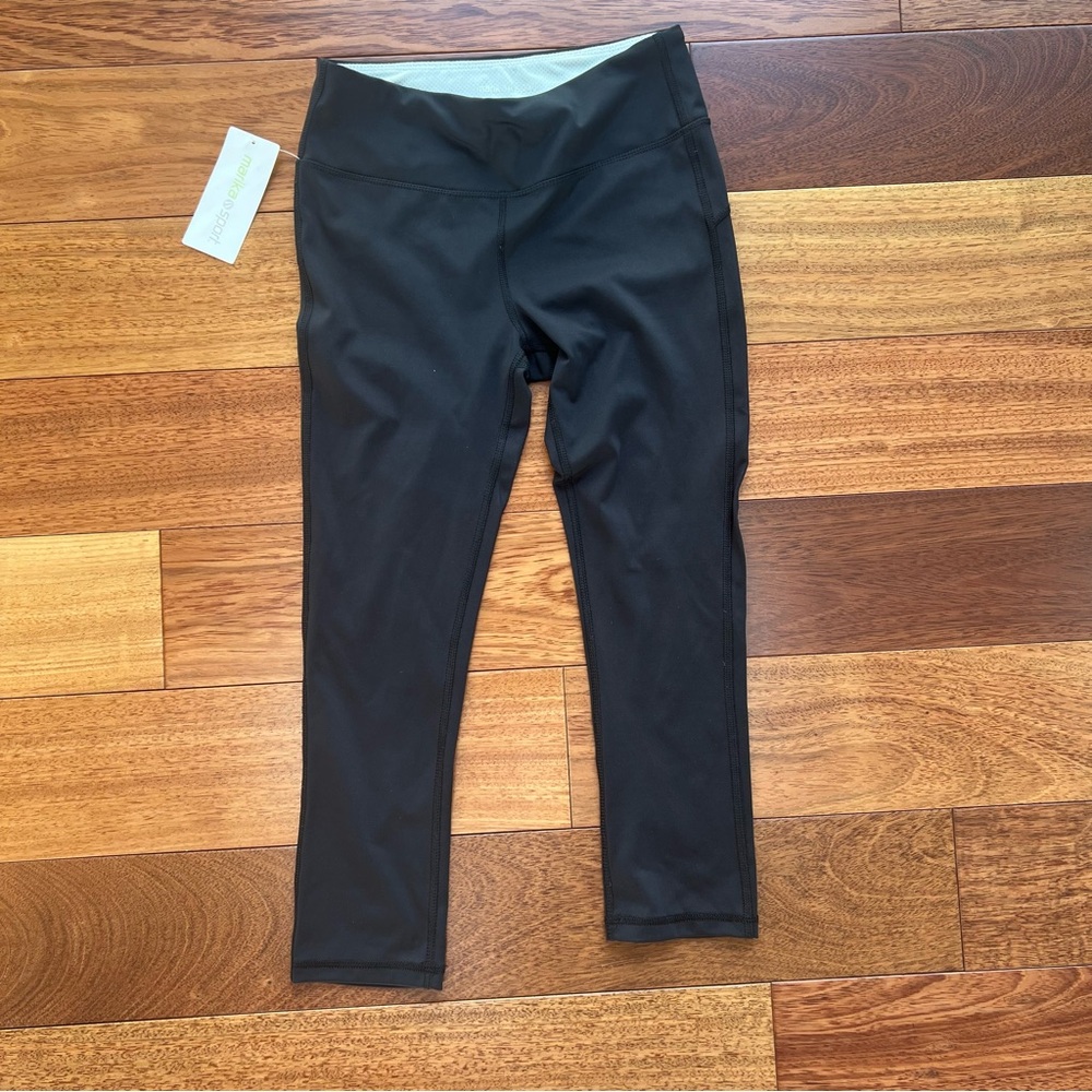 NWT Marika Sport black leggings in small